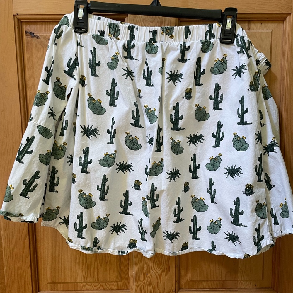 Francesca’s off the shoulder cactus blouse